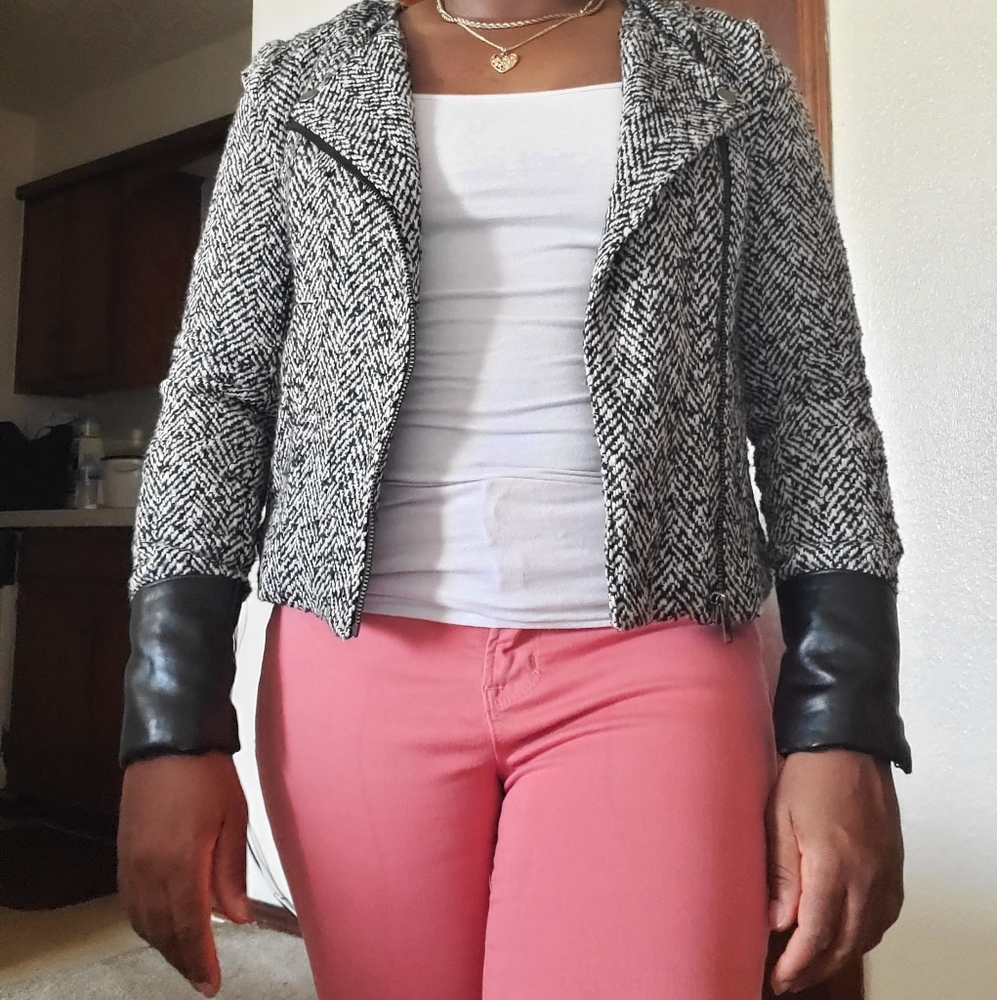 Jacket - Picture 4 of 4